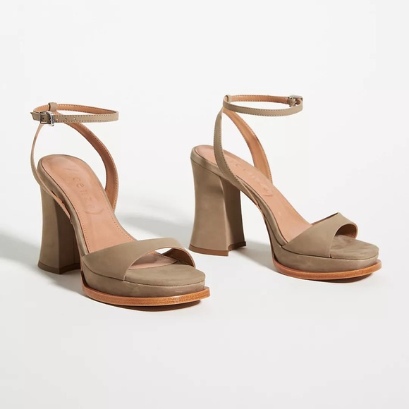 ANTHROPOLOGIE New in Box Vicenza Strappy Platform Heels Color OLIVE GREEN - Picture 2 of 12
